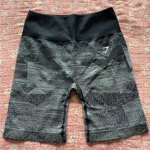 GYMSHARK Bike Shorts size M